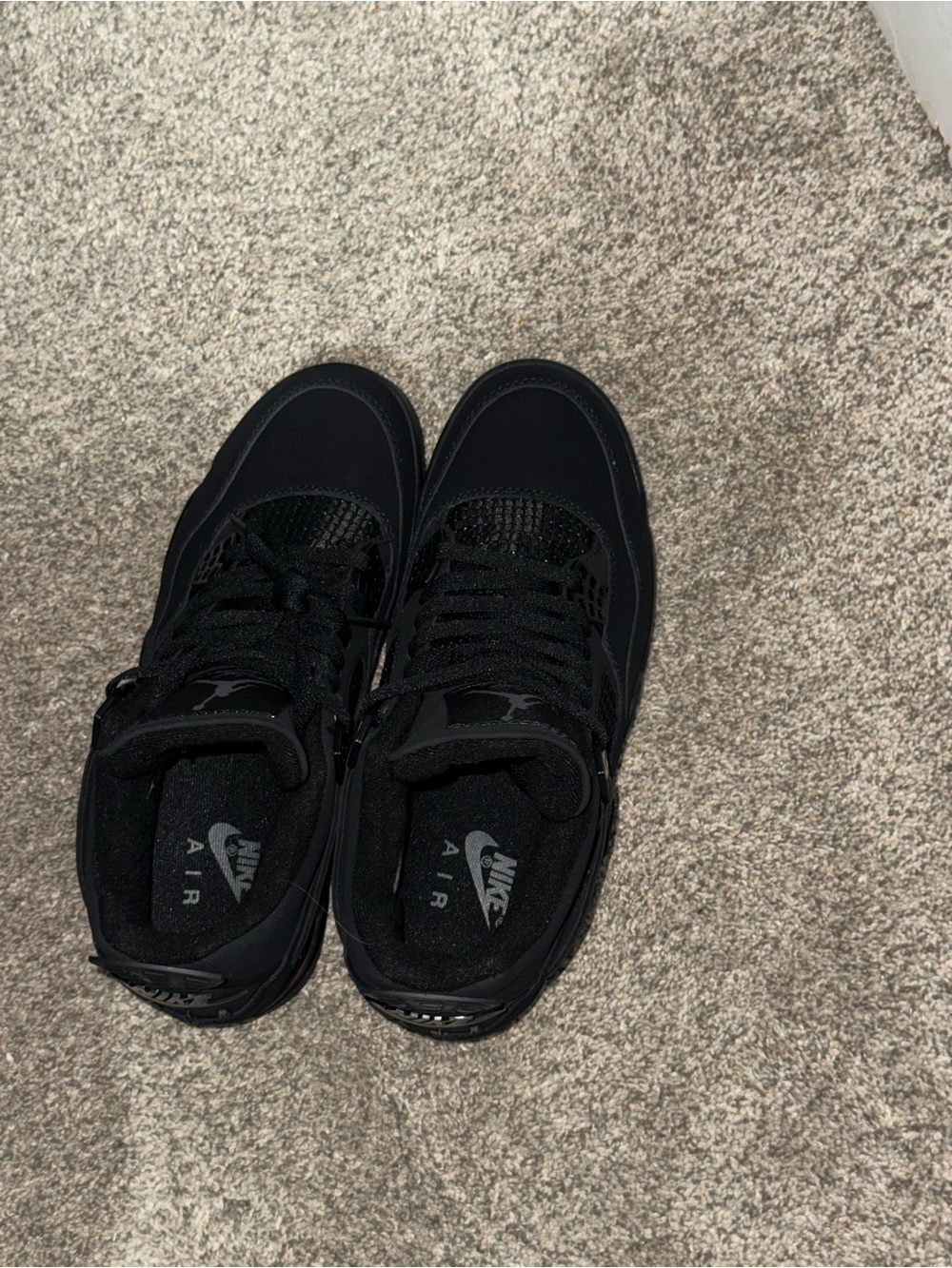 Nike Men's All-Black Air Cushion Sneakers